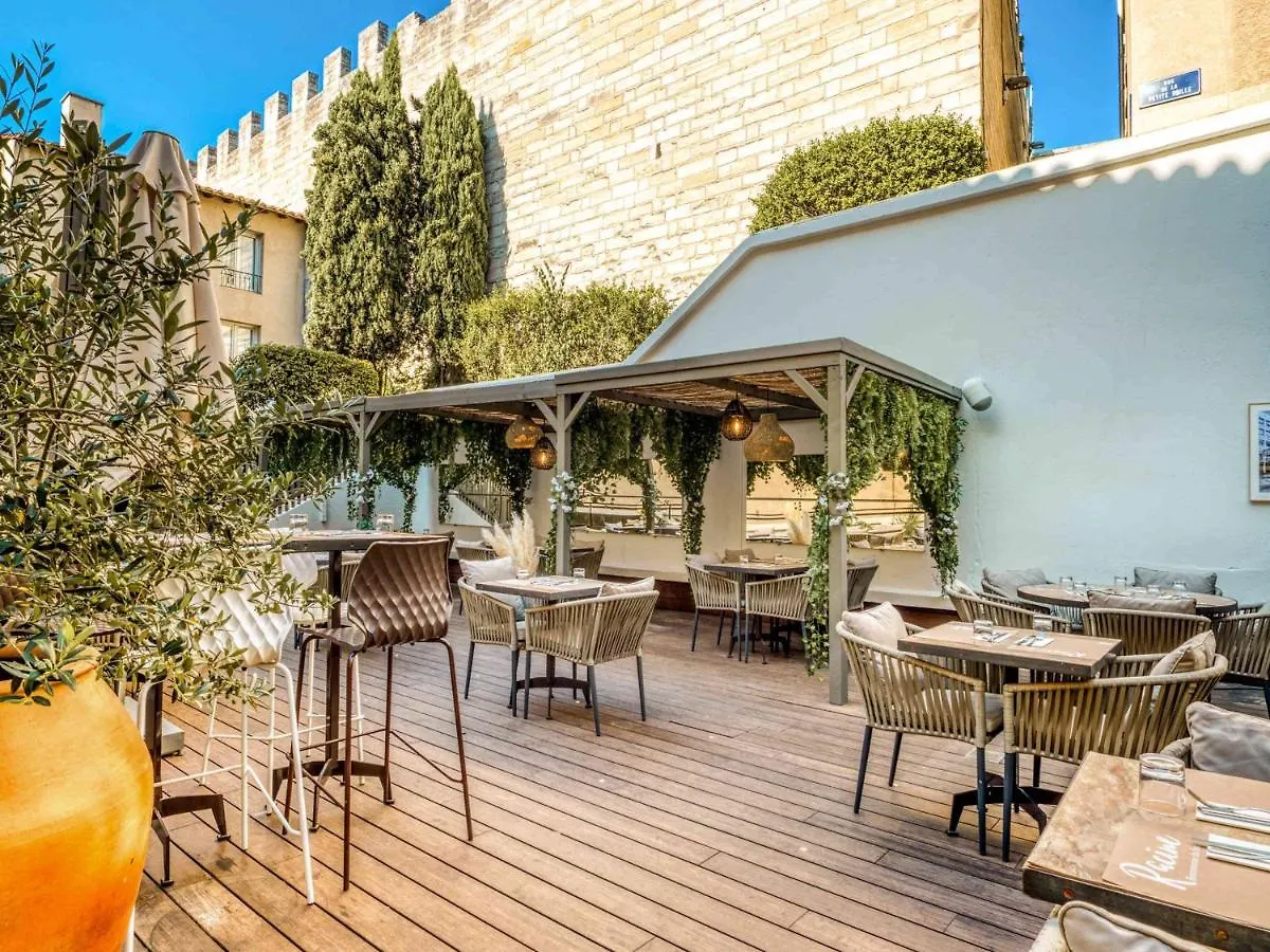 Szálloda Mercure Pont D'Avignon Centre